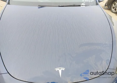 2025 Tesla Model Y Long Range Dual Motor Rear-Wheel Drive from USA, damaged, VIN 7SAYGDED2SA376575